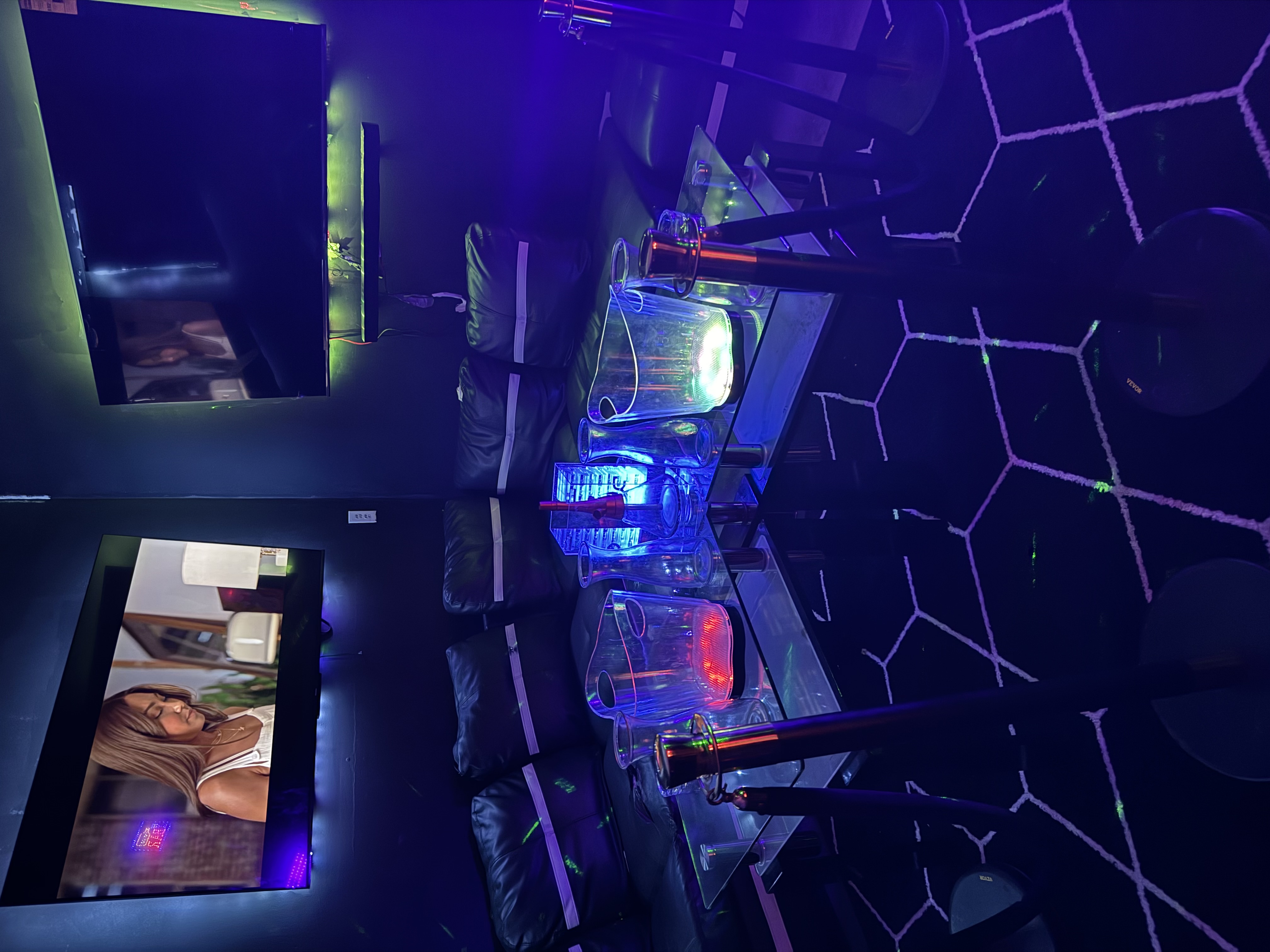 ATL Dymez Bachelor Pad